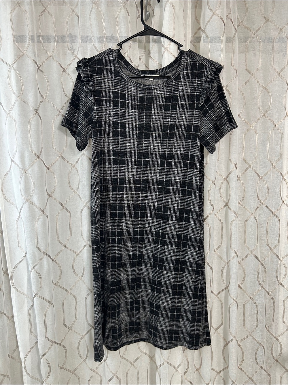 Maurices Black & Gray Plaid Short-Sleeve Midi Dress